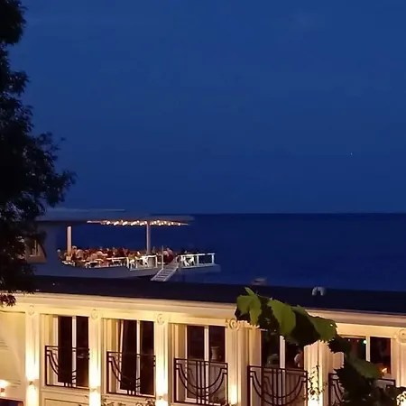 вселена Διαμέρισμα
